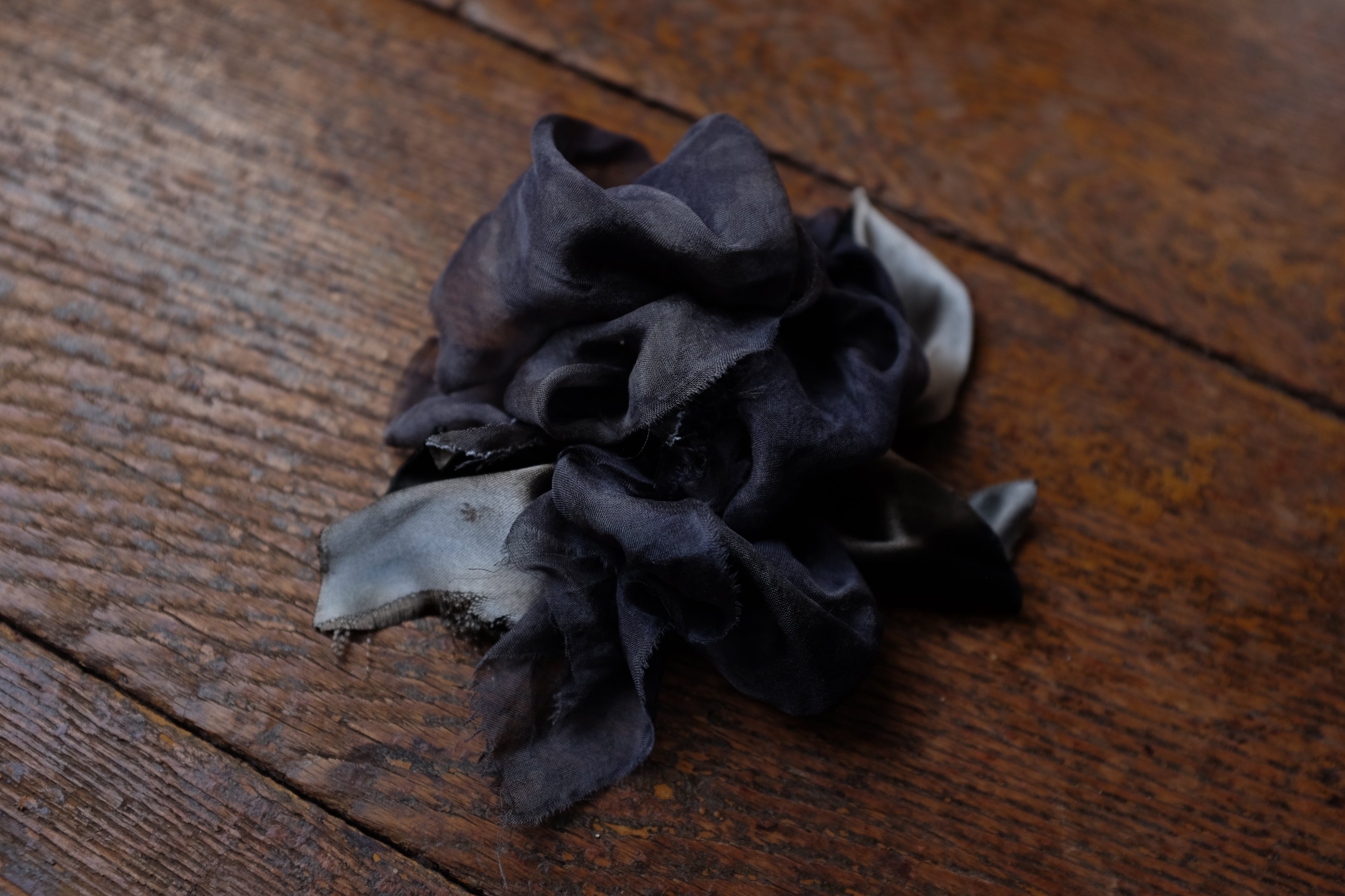 Robin Kaplan Flower Pins (Multiple Colors)