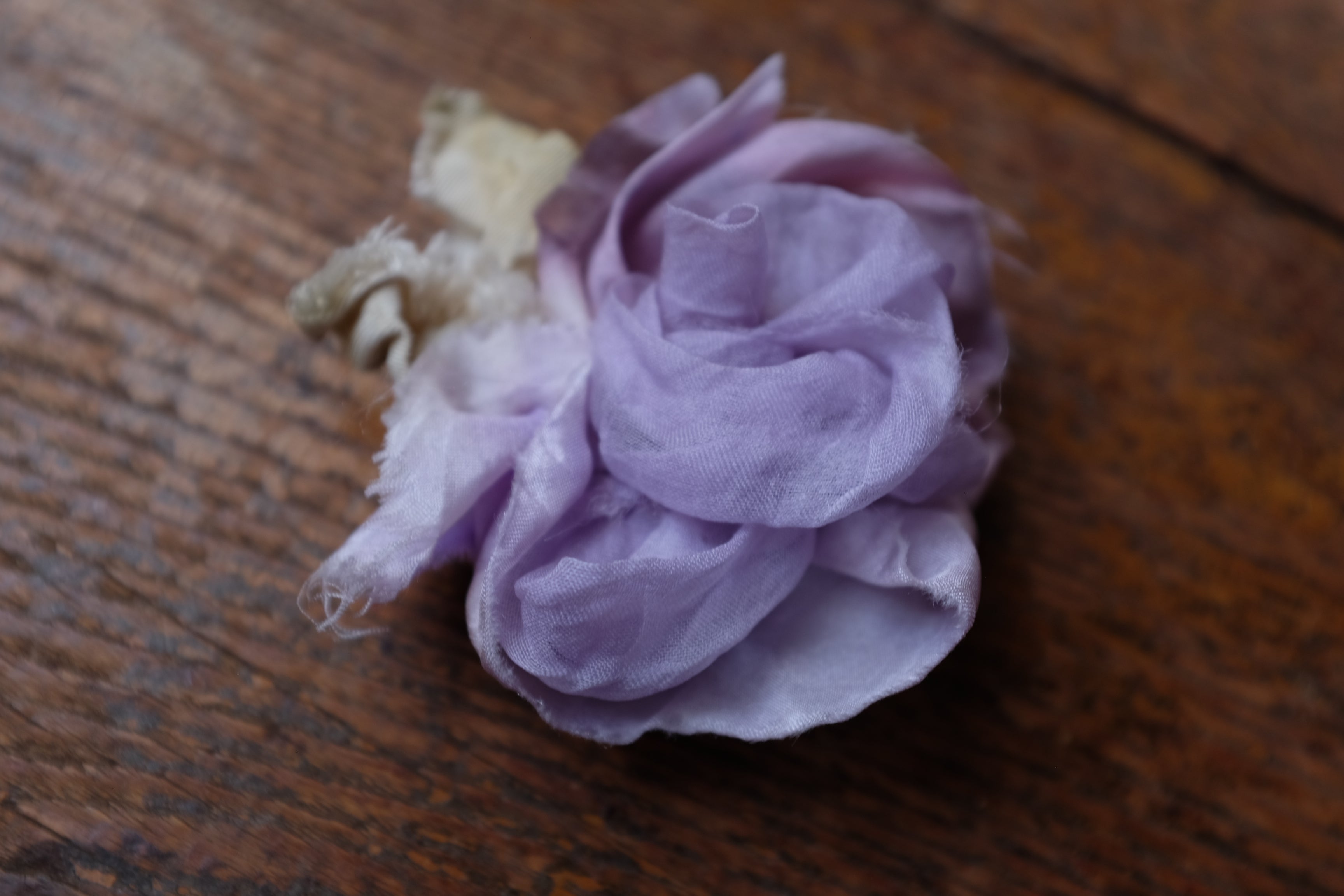 Robin Kaplan Flower Pins (Multiple Colors)