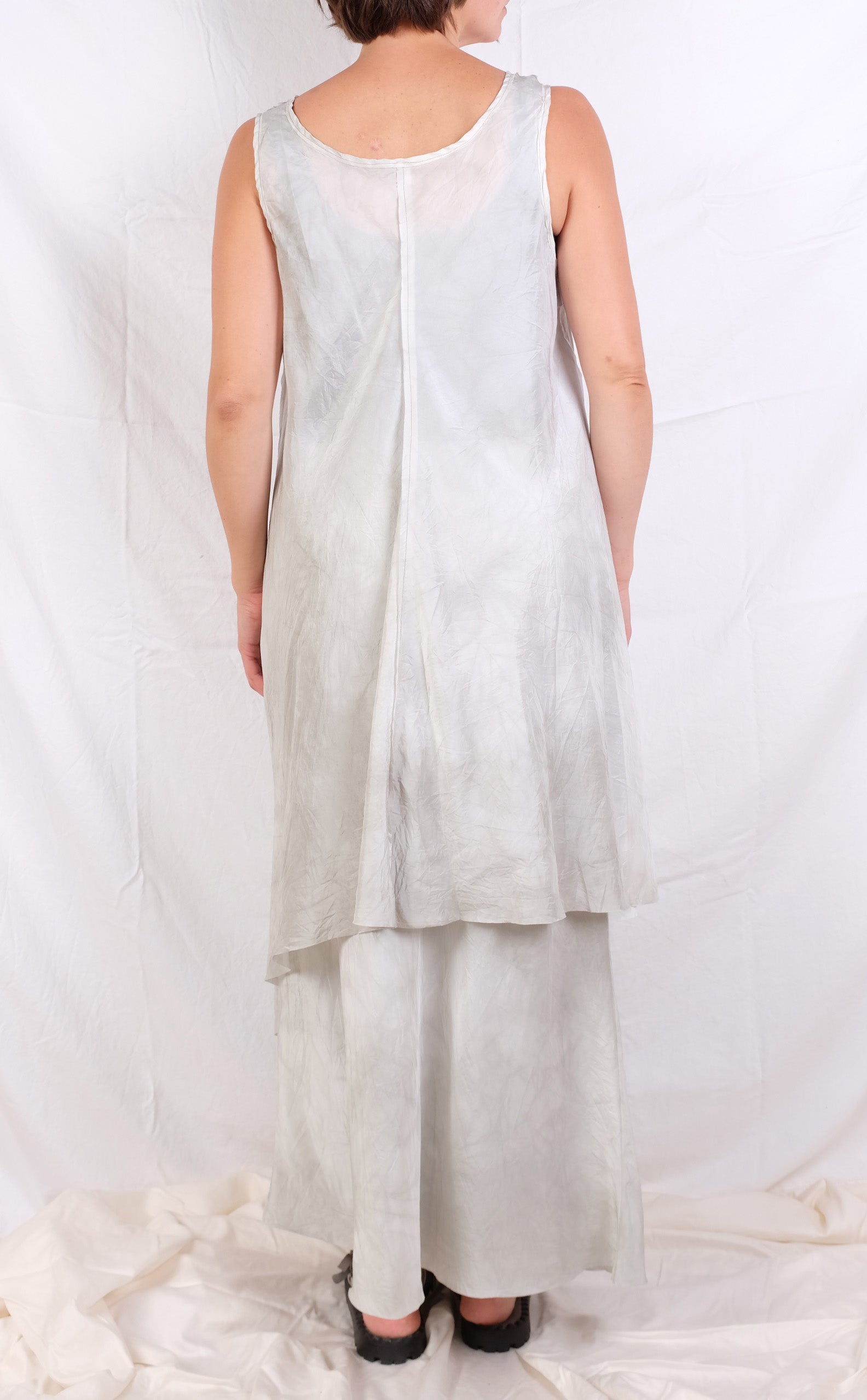 Robin Kaplan Asymmetric Tunic with Pocket in Icy Gray