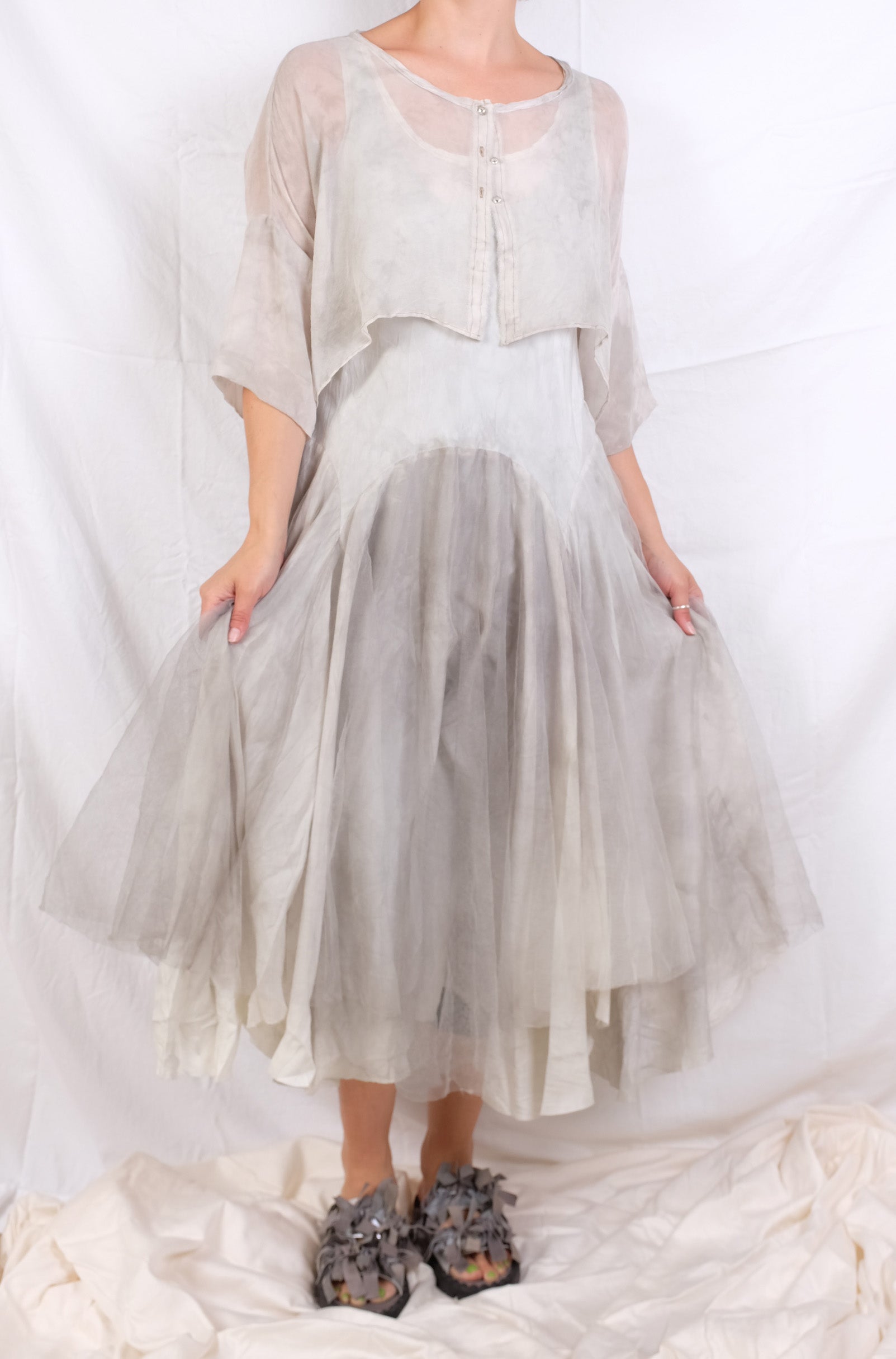 Robin Kaplan Soft Organza Cropped Cardigan (Multiple Colors)