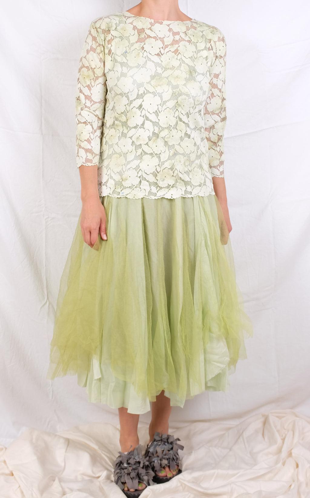 Robin Kaplan Effeto Lace Tee Top (Two Colors)