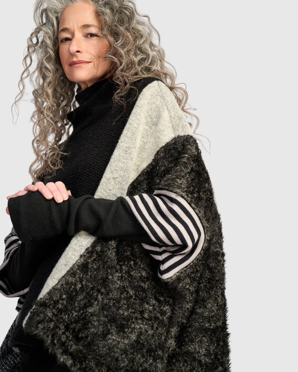 Alembika Pullover Top in Storm