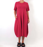 Cutloose Seamed Midi Dress in Cardinal
