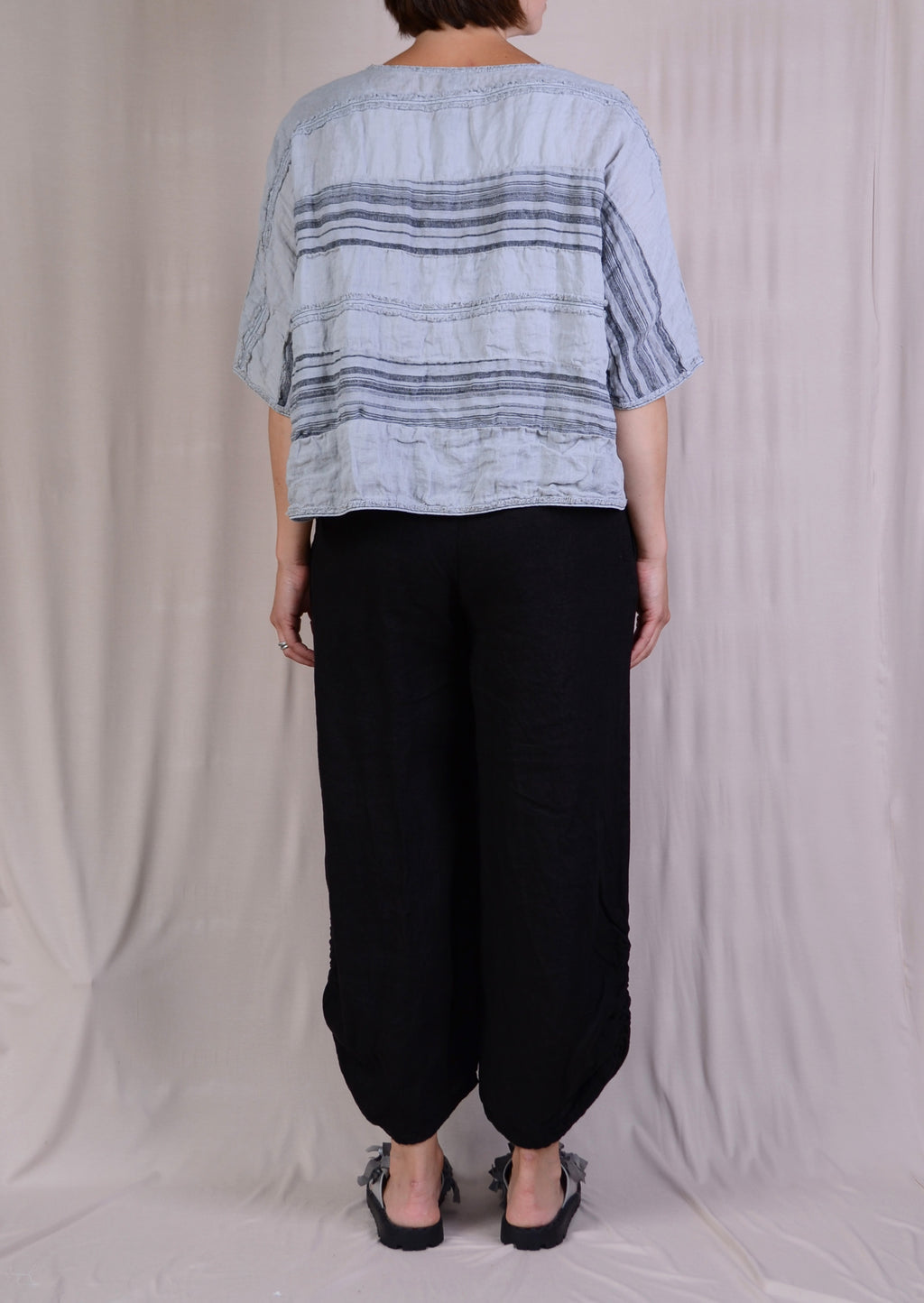 Cynthia Ashby Kite Linen Top in Dove