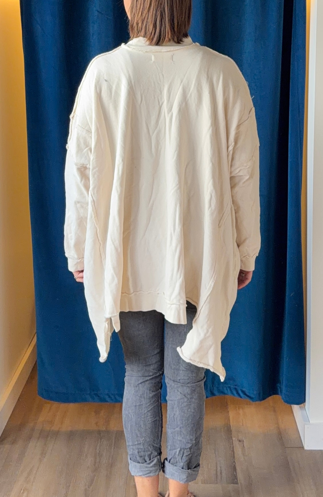 Bodil Pocket Top (Multiple Colors)