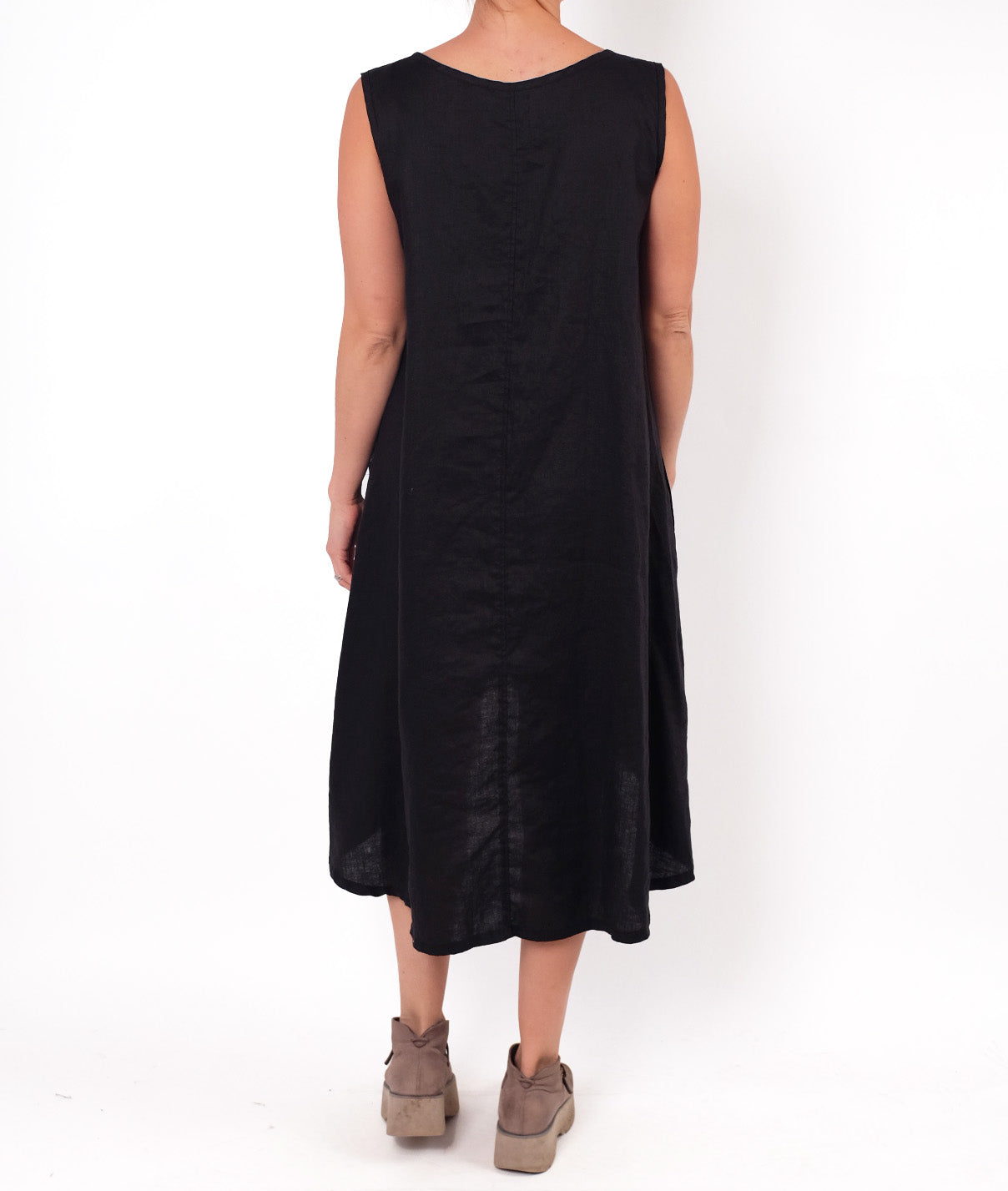 Luukaa Black Sleeveless Dress