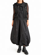 Haako Black Zipper Vest