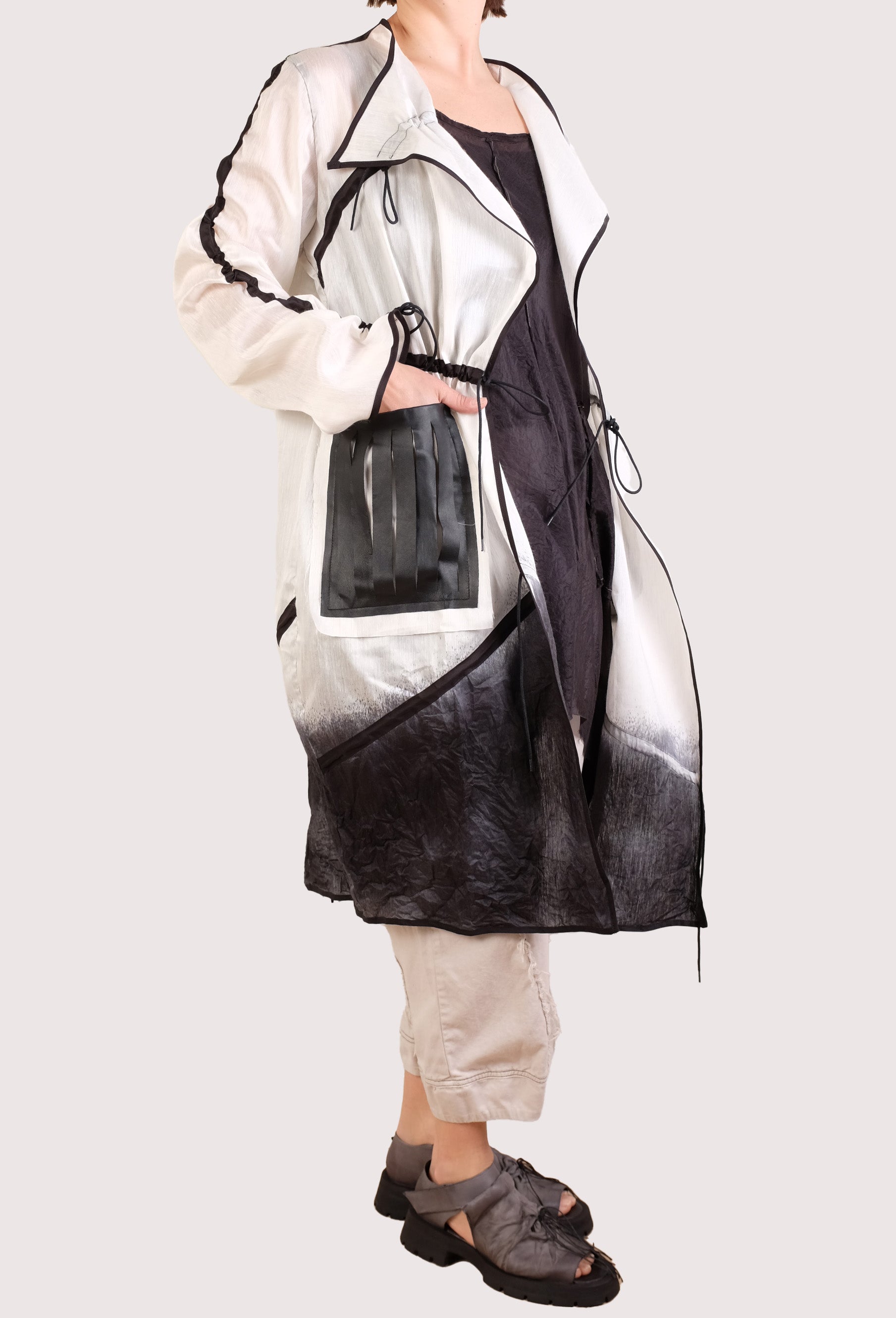 Papucei J. Savion White/Black Duster