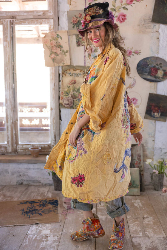 Magnolia Pearl Dragon Romani Kimono