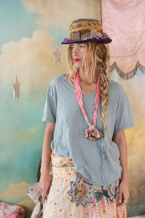 Magnolia Pearl Europa T in Dove