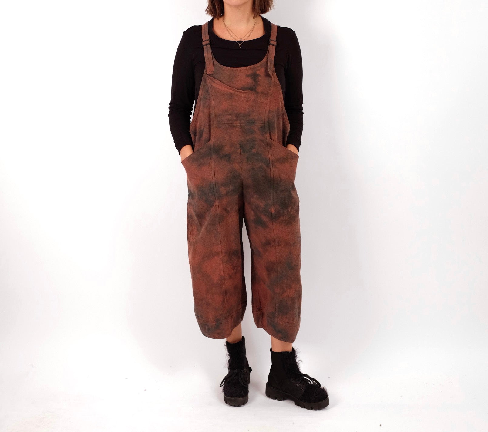 Cynthia Ashby Vernon Overall in Outback