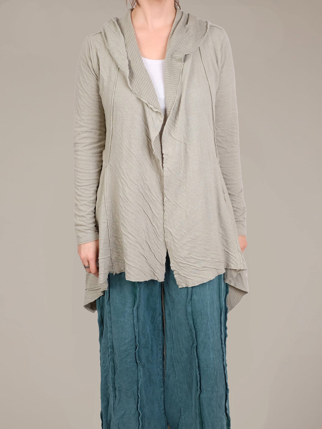 Cutloose Hooded Jacket in Basalm Green