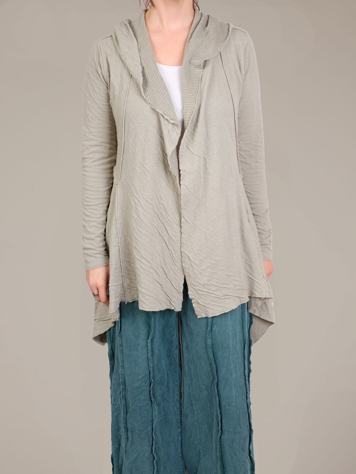 Cutloose Hooded Jacket in Basalm Green