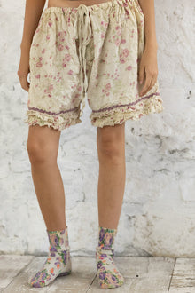  Magnolia Pearl Khloe Shorts in Corsage