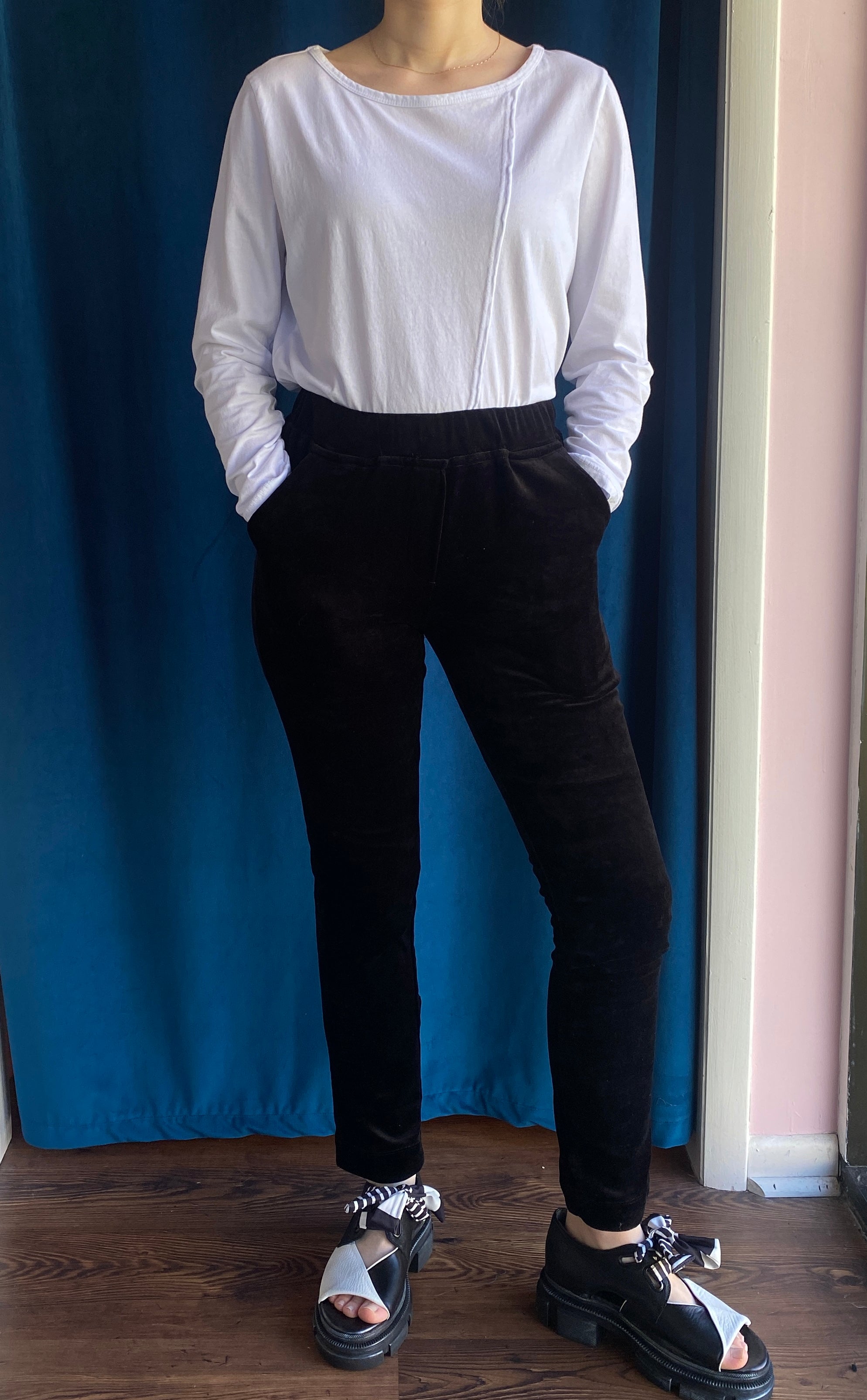 Alembika Velvet Trousers in Black